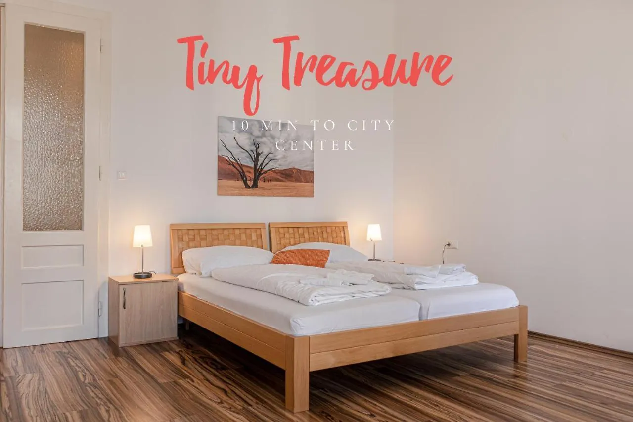 Special Vintage Viennese Apartment - 12Min F Downtown location
